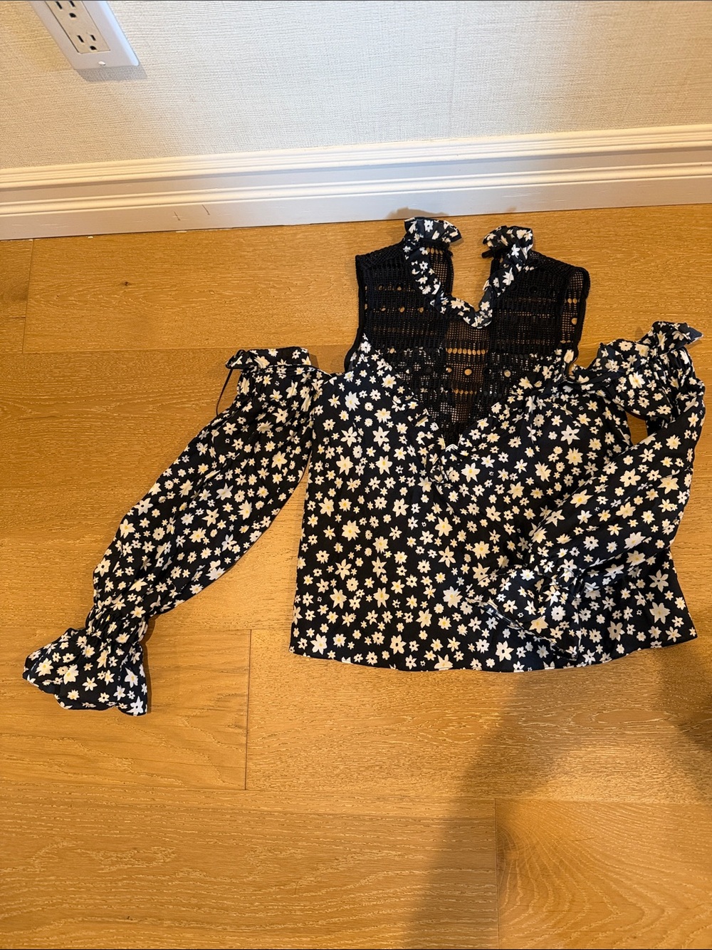 NICHOLAS Black Floral Cold-Shoulder Top with Crochet Yoke